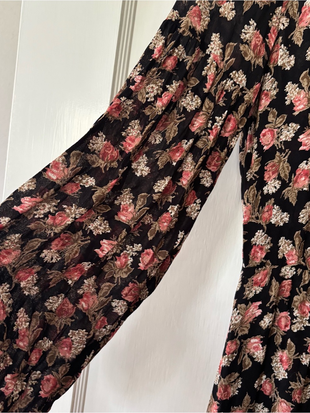 Reformation Black Floral boho Midi Dress tie neck button - Picture 4 of 5
